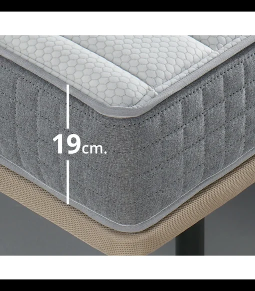 Colchón de 135x190 Visco lux de Home Actually HR con viscoelastico de 20cm de grosor.