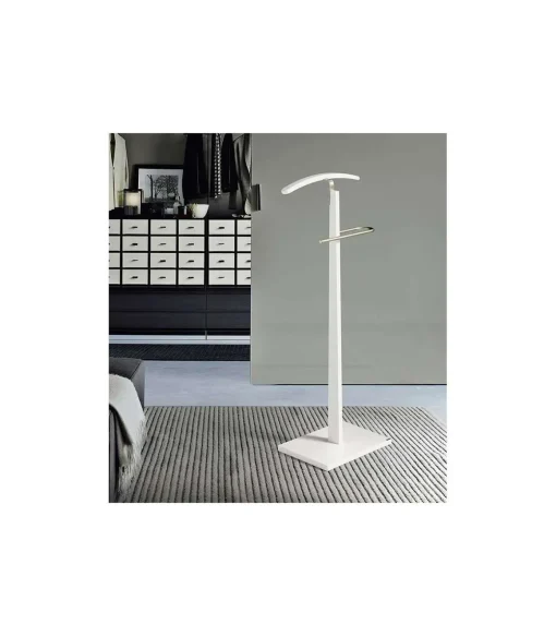 Galan 303 herraje cromo satinado lacado en blanco. 114 cm (alto), 48 cm (ancho), 28 cm(fondo).
