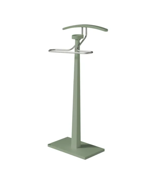 Galán 368 lacado en verde y herraje cromo. 112 cm(alto), 46 cm (ancho), 34 cm(fondo).