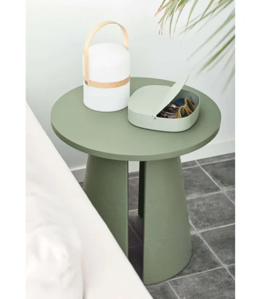 Mesa auxiliar de rincón modelo Cep acabado verde, 50cm(ancho) 50.1cm(alto) 50cm (largo)