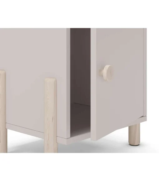 Mesita de noche para dormitorio Emma 1 puerta acabado crema/cera blanca, 39.4cm(ancho) 47cm(alto) 30cm (fondo)